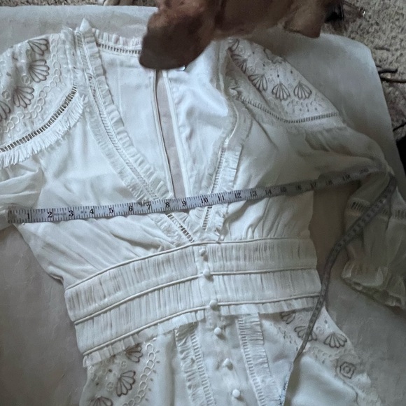 ASOS White Lace Trimmed Robe - Picture 5 of 9